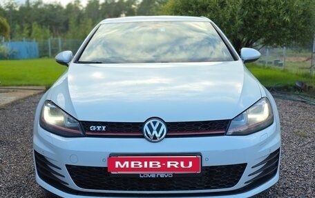 Volkswagen Golf GTI VII, 2014 год, 1 800 000 рублей, 2 фотография