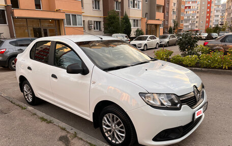 Renault Logan II, 2015 год, 720 000 рублей, 3 фотография