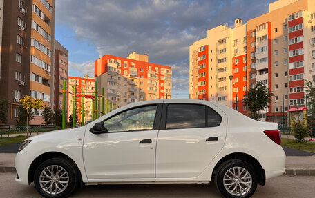 Renault Logan II, 2015 год, 720 000 рублей, 8 фотография
