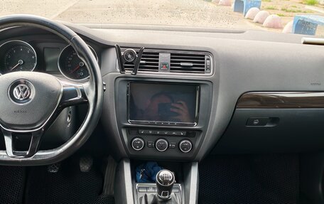 Volkswagen Jetta VI, 2015 год, 1 149 999 рублей, 6 фотография
