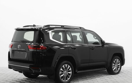Toyota Land Cruiser, 2025 год, 12 390 000 рублей, 2 фотография