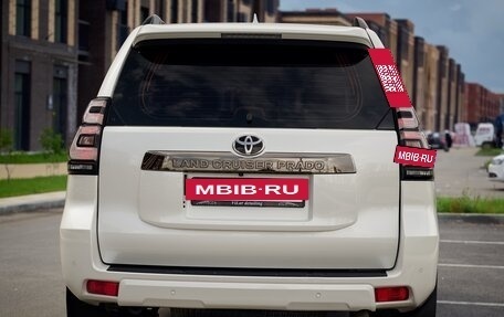 Toyota Land Cruiser Prado 150 рестайлинг 2, 2021 год, 6 560 000 рублей, 6 фотография