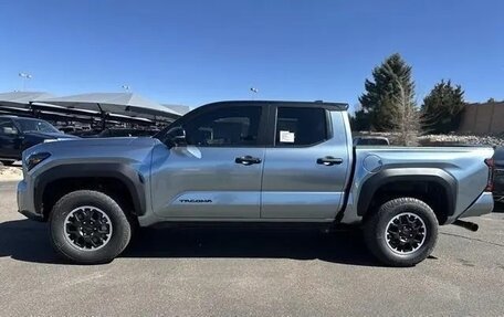 Toyota Tacoma, 2025 год, 7 000 000 рублей, 2 фотография