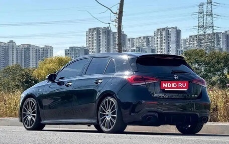 Mercedes-Benz A-Класс, 2022 год, 1 850 000 рублей, 3 фотография