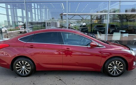 Hyundai i40 I рестайлинг, 2014 год, 1 035 000 рублей, 4 фотография