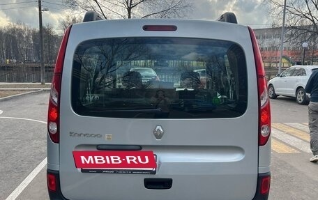 Renault Kangoo II рестайлинг, 2012 год, 990 000 рублей, 7 фотография