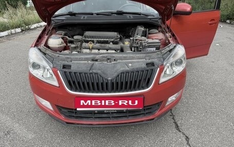 Skoda Fabia II, 2014 год, 900 000 рублей, 6 фотография