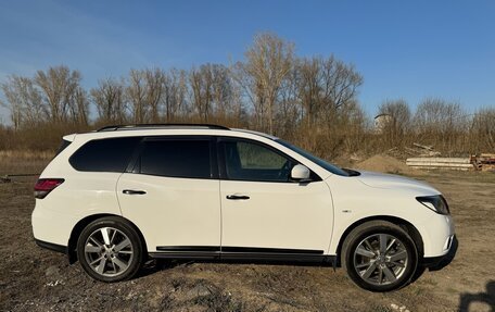 Nissan Pathfinder, 2014 год, 2 150 000 рублей, 4 фотография