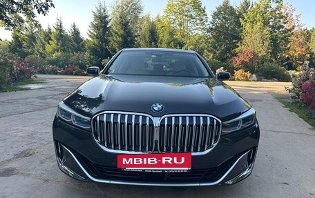 BMW 7 серия, 2020 год, 5 750 000 рублей, 2 фотография