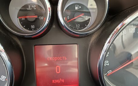 Opel Astra J, 2013 год, 750 000 рублей, 5 фотография