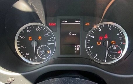 Mercedes-Benz Vito, 2017 год, 2 700 000 рублей, 3 фотография