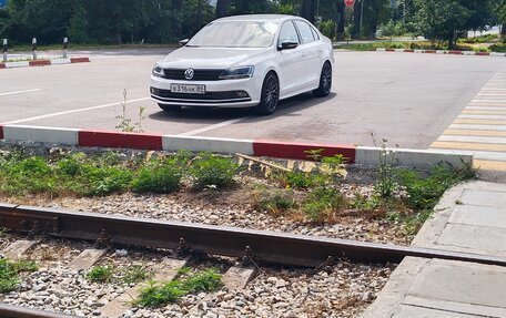 Volkswagen Jetta VI, 2015 год, 1 250 000 рублей, 6 фотография
