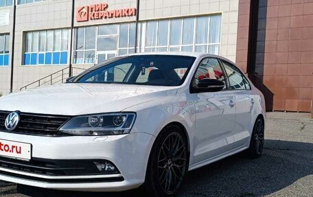 Volkswagen Jetta VI, 2015 год, 1 250 000 рублей, 3 фотография