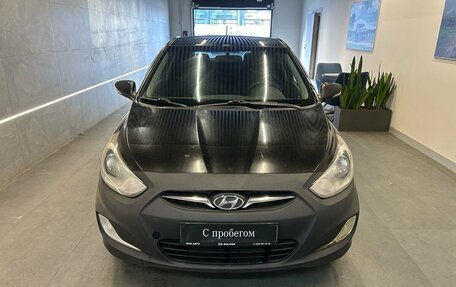 Hyundai Solaris II рестайлинг, 2011 год, 559 000 рублей, 2 фотография