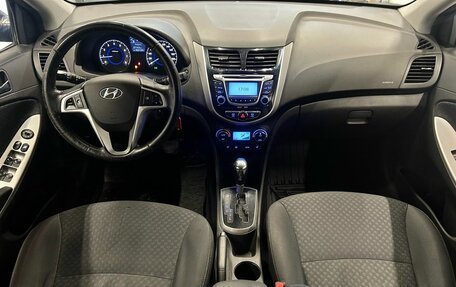 Hyundai Solaris II рестайлинг, 2011 год, 559 000 рублей, 9 фотография