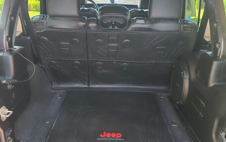 Jeep Wrangler, 2020 год, 4 099 999 рублей, 8 фотография