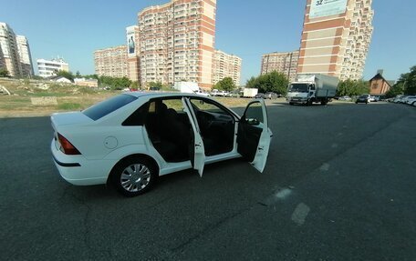 Ford Focus IV, 2003 год, 260 000 рублей, 5 фотография