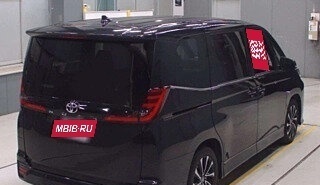 Toyota Noah, 2022 год, 2 500 000 рублей, 3 фотография