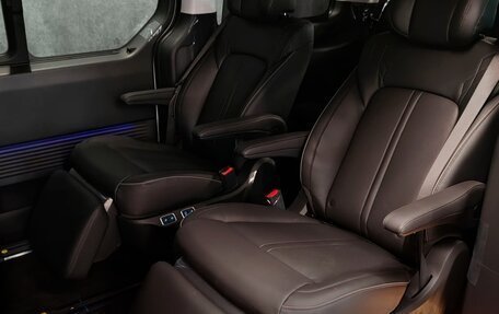 Hyundai Staria, 2024 год, 4 990 000 рублей, 3 фотография