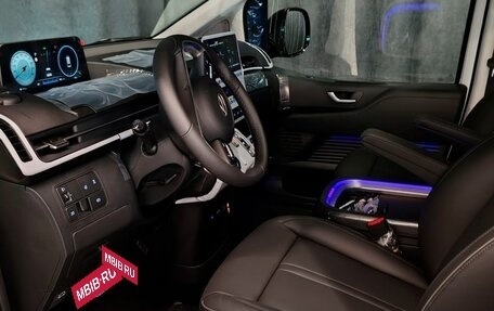 Hyundai Staria, 2024 год, 4 990 000 рублей, 2 фотография