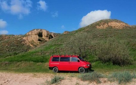 Volkswagen Caravelle T4, 1994 год, 950 000 рублей, 4 фотография