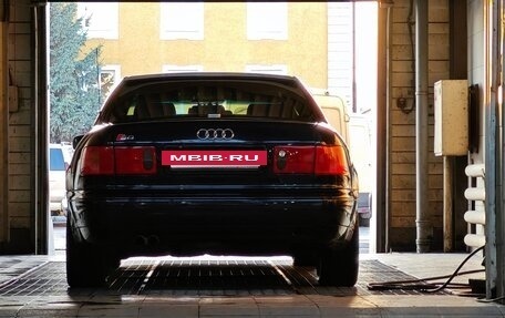 Audi S8, 2000 год, 720 000 рублей, 11 фотография