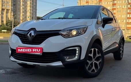 Renault Kaptur I рестайлинг, 2018 год, 1 490 000 рублей, 2 фотография
