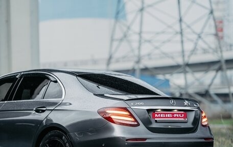 Mercedes-Benz E-Класс, 2017 год, 2 900 000 рублей, 4 фотография