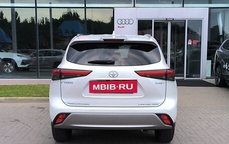 Toyota Highlander, 2025 год, 5 490 000 рублей, 6 фотография