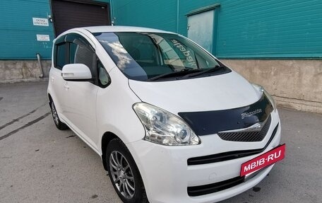 Toyota Ractis I, 2009 год, 800 000 рублей, 8 фотография