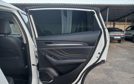 Haval F7x I, 2020 год, 2 400 000 рублей, 11 фотография