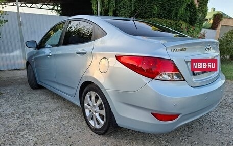 Hyundai Solaris II рестайлинг, 2011 год, 960 000 рублей, 6 фотография