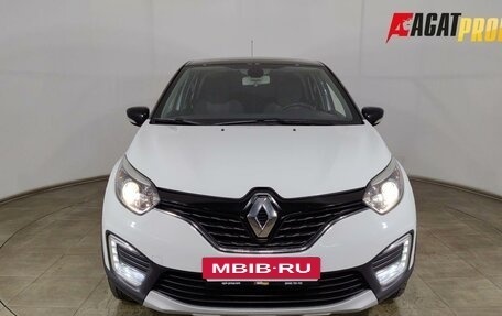 Renault Kaptur I рестайлинг, 2020 год, 1 499 000 рублей, 2 фотография