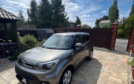 KIA Soul II рестайлинг, 2019 год, 1 650 000 рублей, 3 фотография