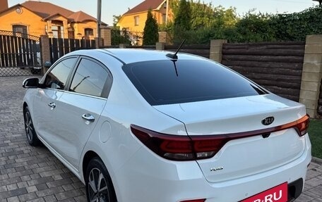 KIA Rio IV, 2018 год, 1 900 000 рублей, 6 фотография