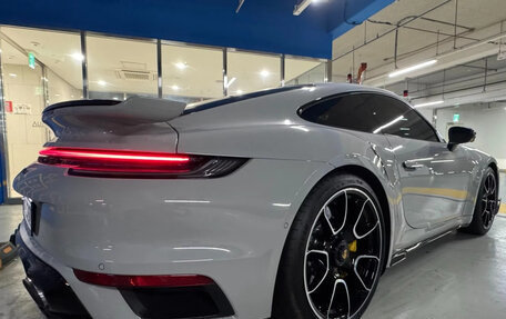 Porsche 911, 2022 год, 33 000 000 рублей, 4 фотография
