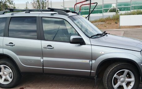 Chevrolet Niva I рестайлинг, 2016 год, 850 000 рублей, 2 фотография