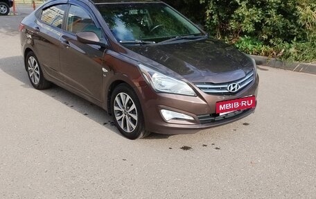 Hyundai Solaris II рестайлинг, 2015 год, 1 150 000 рублей, 6 фотография
