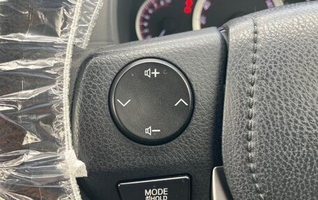 Toyota ISis I, 2013 год, 998 000 рублей, 10 фотография