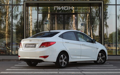 Hyundai Solaris II рестайлинг, 2015 год, 1 100 000 рублей, 4 фотография