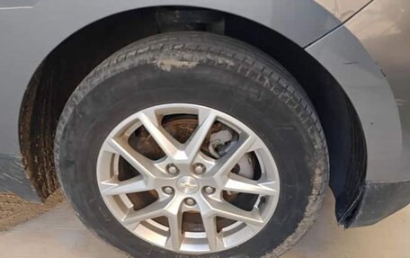 Chevrolet Equinox III, 2021 год, 1 400 000 рублей, 6 фотография