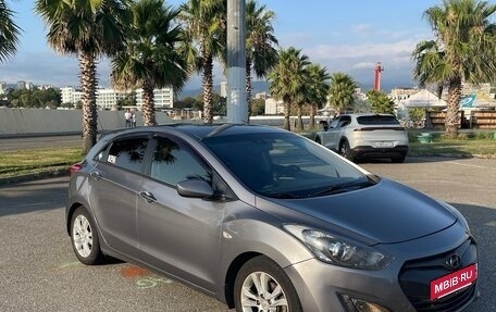Hyundai i30 II рестайлинг, 2012 год, 1 150 000 рублей, 3 фотография