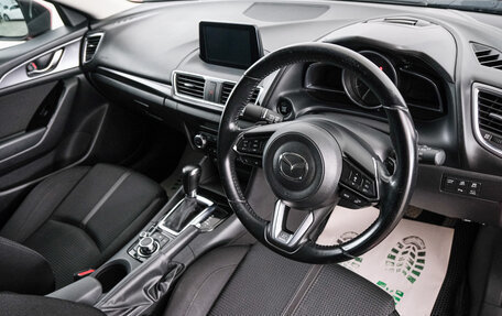 Mazda Axela, 2018 год, 1 599 000 рублей, 8 фотография