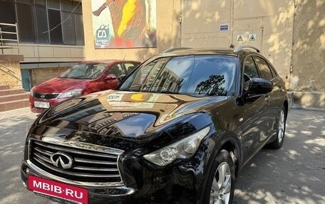 Infiniti FX II, 2012 год, 1 735 000 рублей, 5 фотография