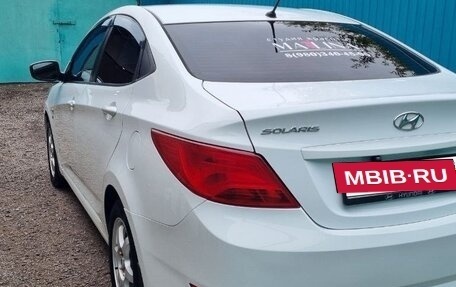 Hyundai Solaris II рестайлинг, 2015 год, 1 200 000 рублей, 10 фотография