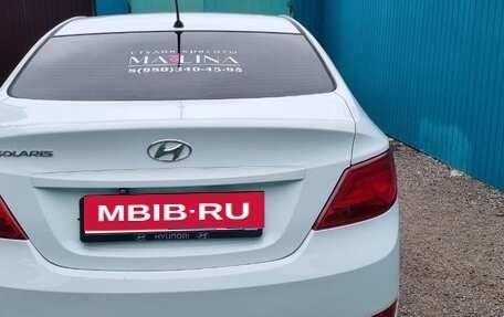 Hyundai Solaris II рестайлинг, 2015 год, 1 200 000 рублей, 11 фотография