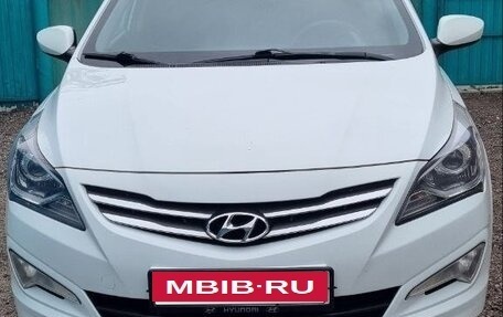 Hyundai Solaris II рестайлинг, 2015 год, 1 200 000 рублей, 12 фотография