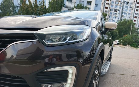 Renault Kaptur I рестайлинг, 2017 год, 1 380 000 рублей, 10 фотография