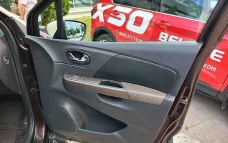Renault Kaptur I рестайлинг, 2017 год, 1 380 000 рублей, 26 фотография