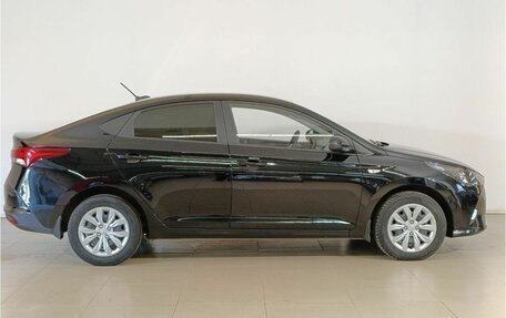 Hyundai Solaris II рестайлинг, 2021 год, 1 649 000 рублей, 8 фотография